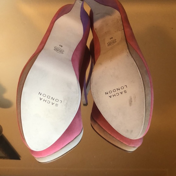 Beautiful two toned heels! - Picture 5 of 5